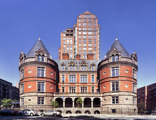 Illustration for article titled This Mysterious NYC Castle Was Actually America's First Cancer Hospital